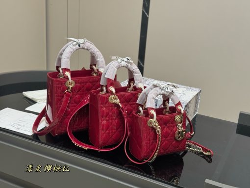 Dior Diana patent leather bag