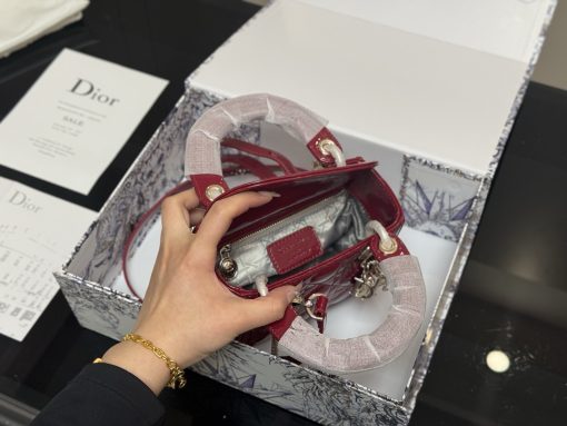 Dior Diana patent leather bag - Image 5
