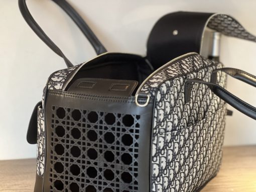 Dior pet bag - Image 8