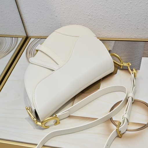 DIOR Soft Saddle bag - Image 8