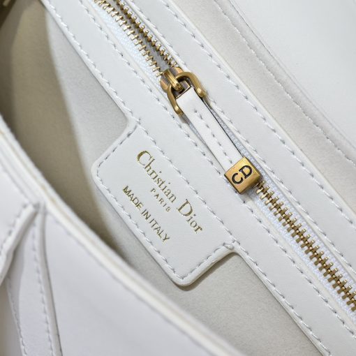 DIOR Soft Saddle bag - Image 10