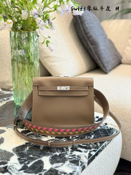 Hermes dance bag - Image 5