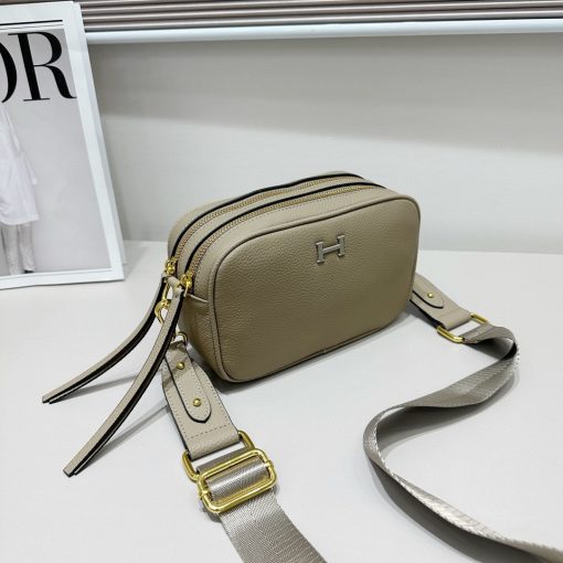HERMES all-cowhide camera bag - Image 9