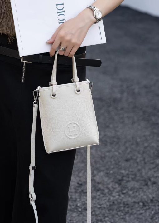 HERMES all-cowhide bag - Image 2