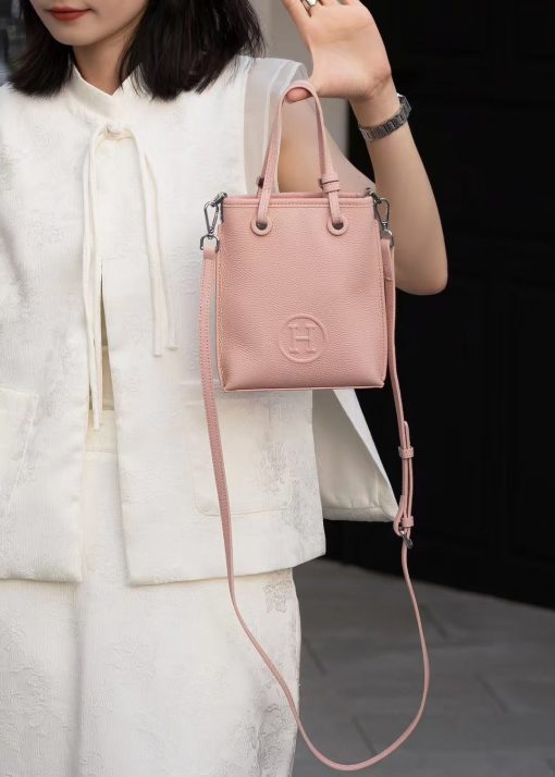 HERMES all-cowhide bag