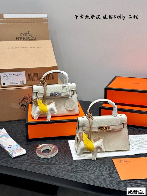 Hermes kellymini - Image 5