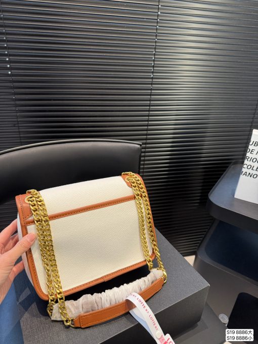 YSL messenger bag - Image 5