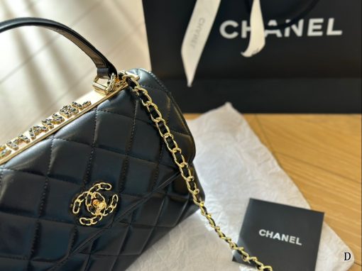 Chanel ltrendy bag - Image 4
