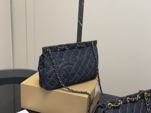 CHANEL denim crossbody bag - Image 8