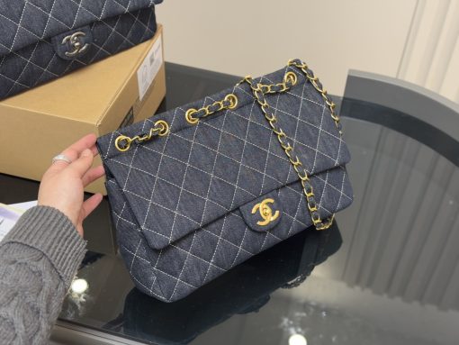 CHANEL denim crossbody bag - Image 10