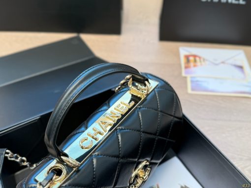Chanel Trendy - Image 5