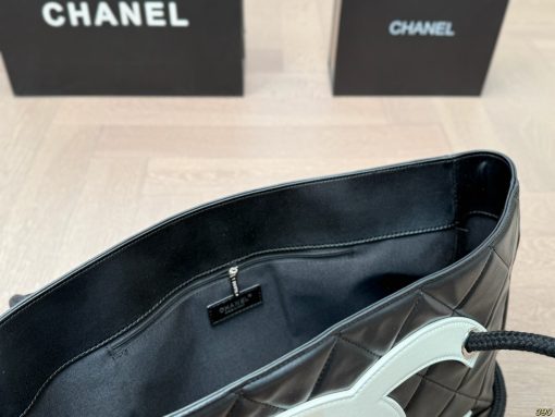 CHANEL tote bag - Image 10