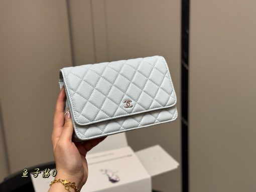 Chanel classic wealth bag - Image 10