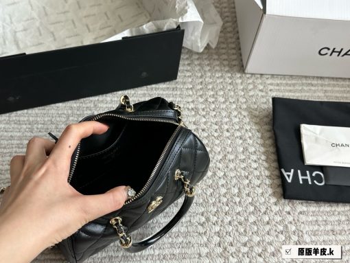 Chanel bowling bag - Image 9