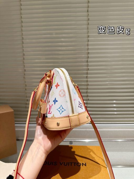 Lv alma shell bag - Image 7
