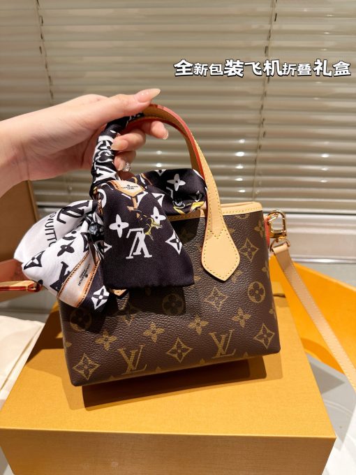 LV Neverfu - Image 4