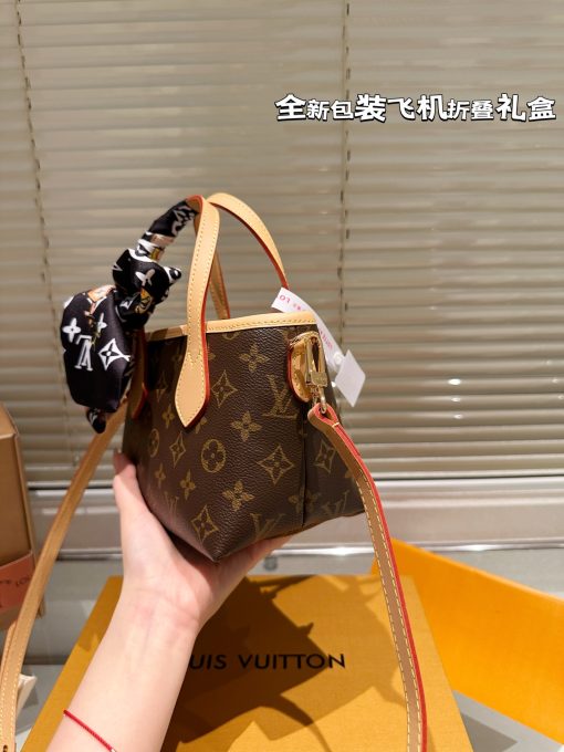 LV Neverfu - Image 7