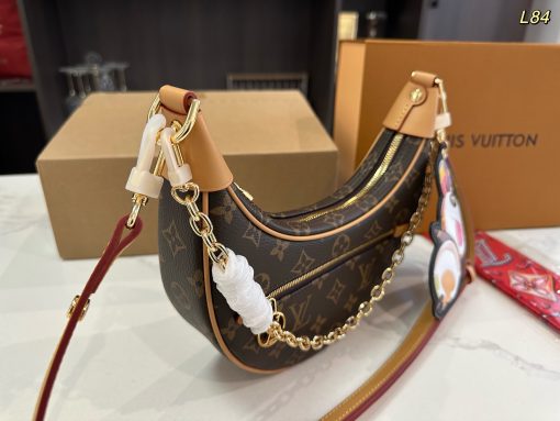 LV Loop crescent-shaped bag - Image 5