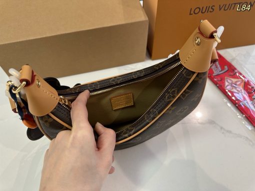 LV Loop crescent-shaped bag - Image 10