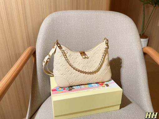LV Boulogne croissant bag