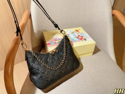 LV Boulogne croissant bag - Image 4