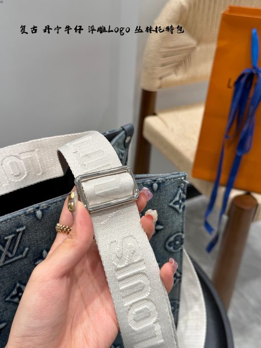 LV Onthego shopping bag - Image 10
