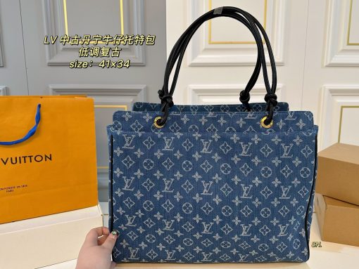 LV denim tote bag - Image 4