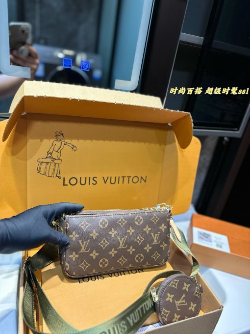 LV Mahjong bag - Image 7
