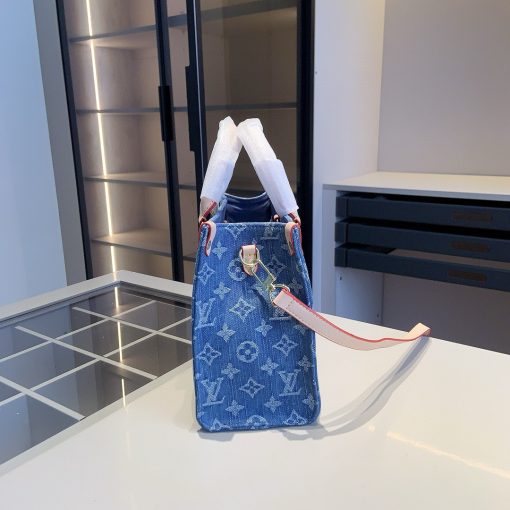 LV tote bag - Image 4