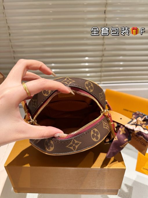 LV Boite Chapeau - Image 10