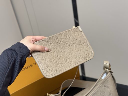 LV Carryall tote bag - Image 4