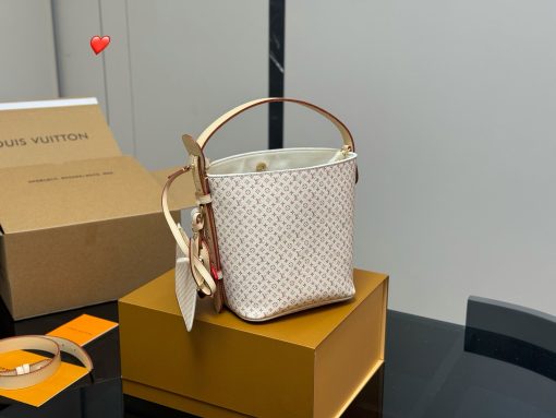LV bucket bag - Image 6