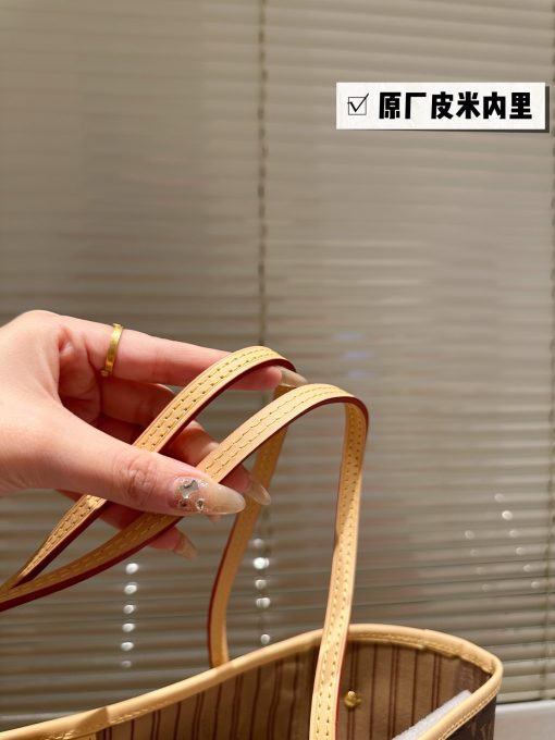 LV Neverfull shopping bag - Image 4