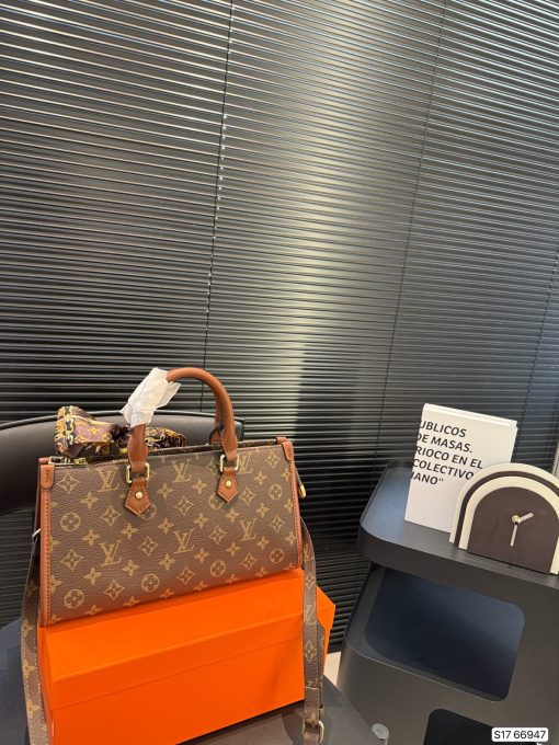 LV tote bag - Image 6