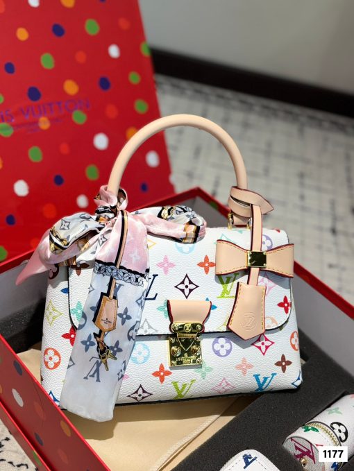 LV madeleine