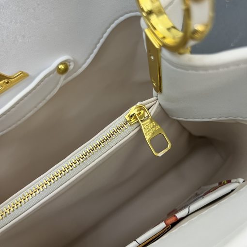 LV Capucines handbag - Image 10