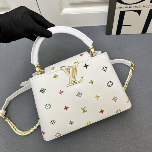 LV Capucines