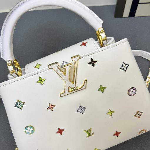 LV Capucines - Image 5