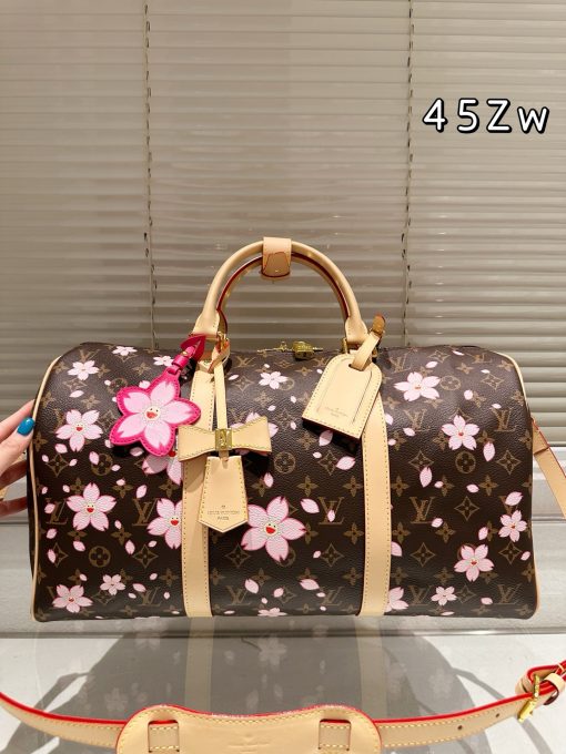 LV city keepal travel bag - Image 6