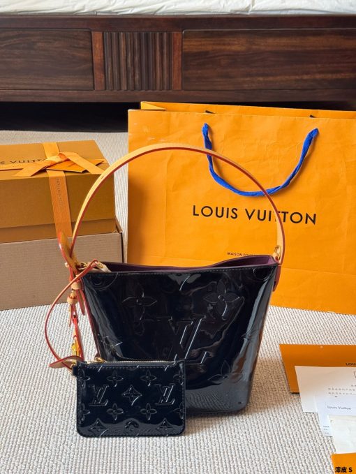 LV All InBB handbag