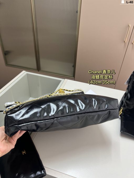Chanel Garbage bag - Image 4