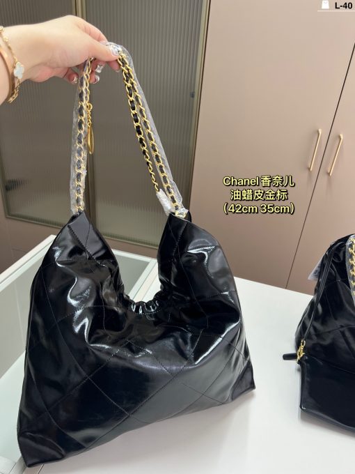 Chanel Garbage bag - Image 6