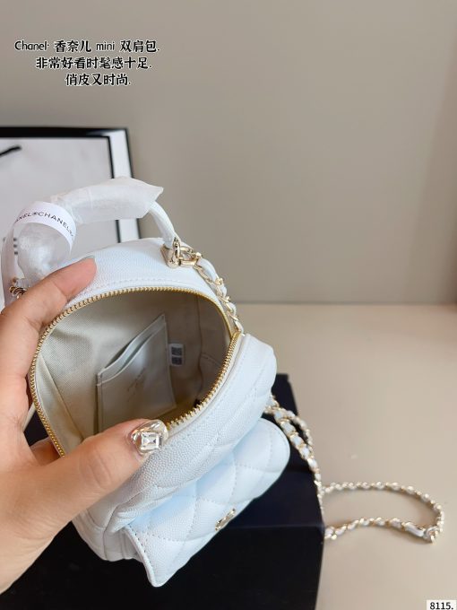CHANEL backpack - Image 10