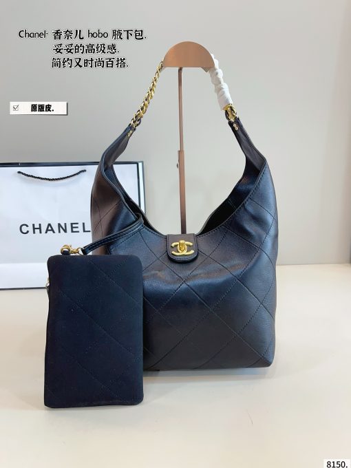 Chanel Wandering Bag - Image 5