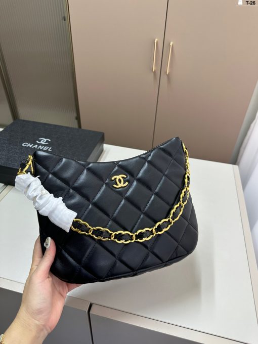 Chanel armpit bag - Image 7