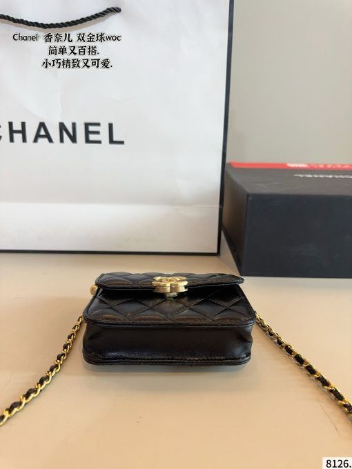 Chanel red envelopes - Image 5