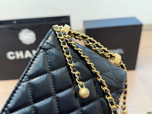 Chanel mobile phone bag - Image 8