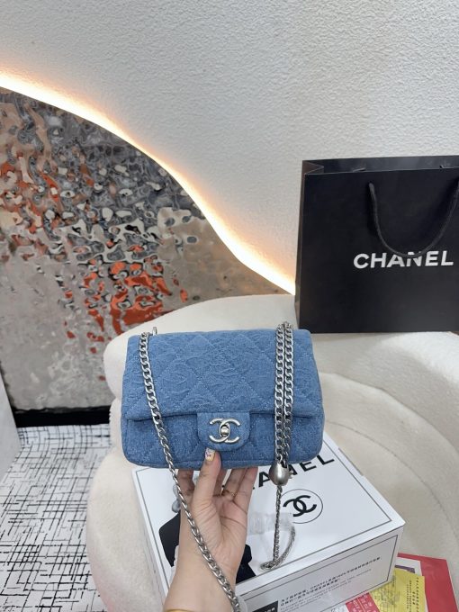 Chanel Fang Chubby - Image 9