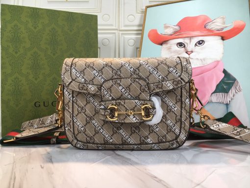 Gucci saddle bag