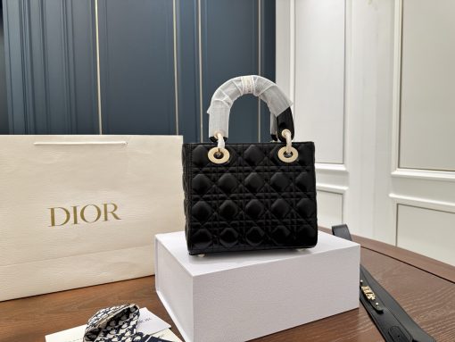 Dior lady bag - Image 4